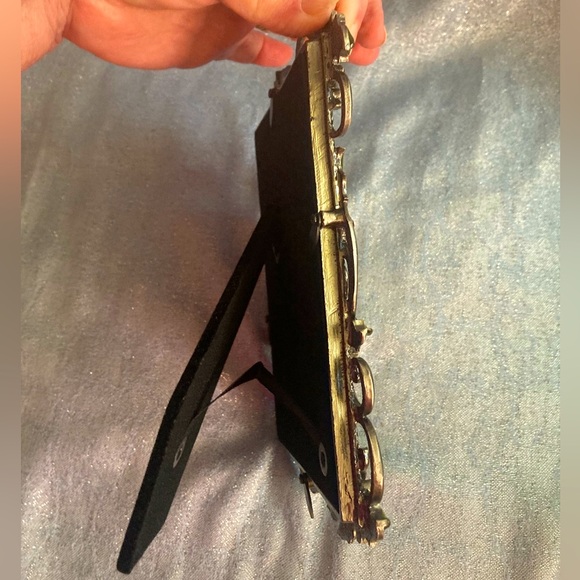 Festive Enamel Cast Metal 5x7 Picture Frame Silver With Green & Red - Picture 9 of 9